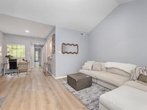 MLS #20966993 img 0