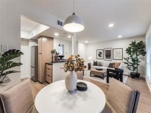 MLS #20968538 img 0