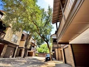 MLS #20972926 img 0