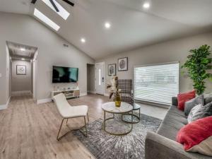 MLS #20982294 img 0