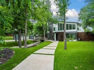 MLS #20997231 img 0