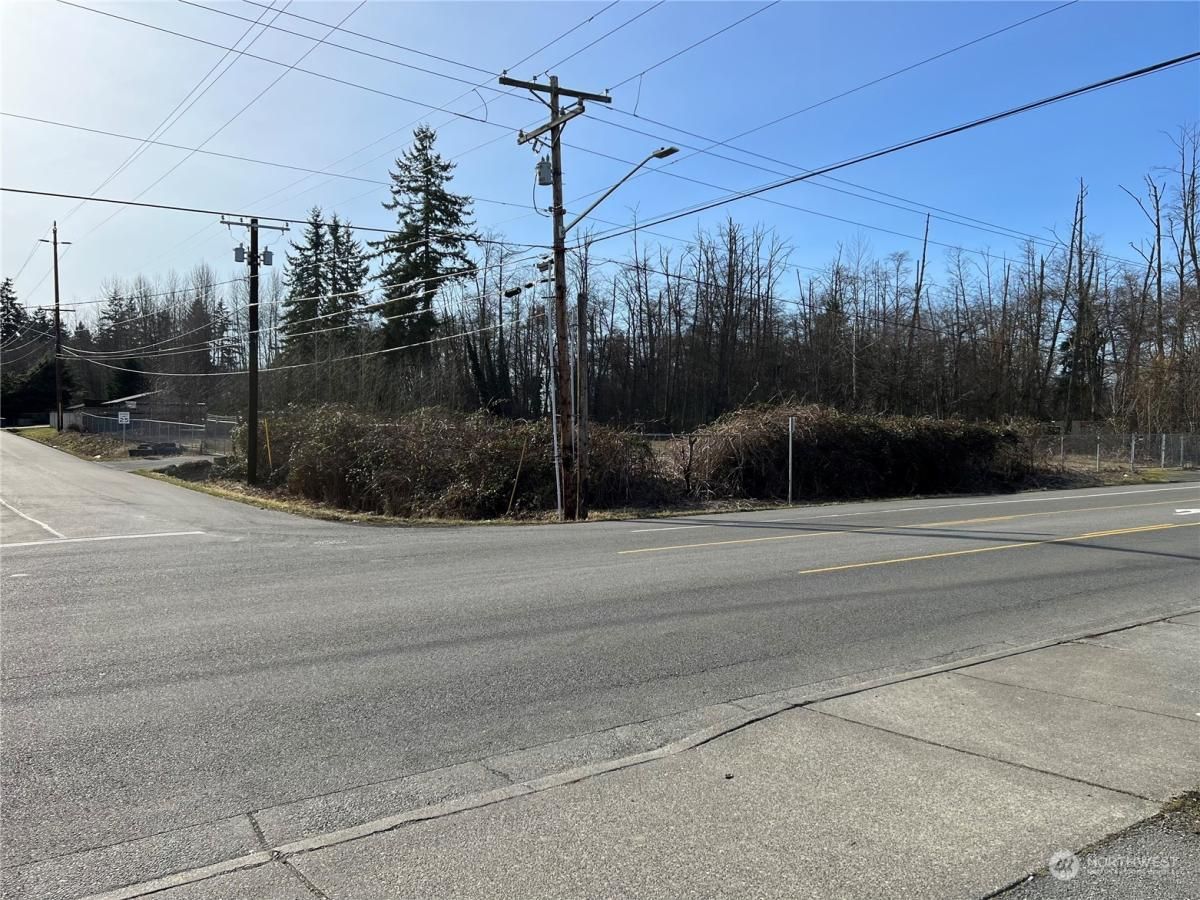 MLS #NWM2030596 img 0