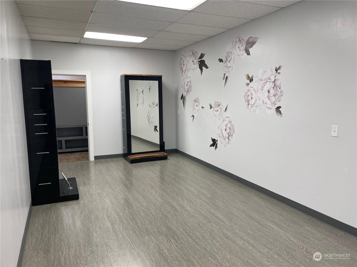 MLS #NWM2182966 img 8