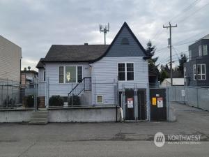 MLS #NWM2313869 img 0