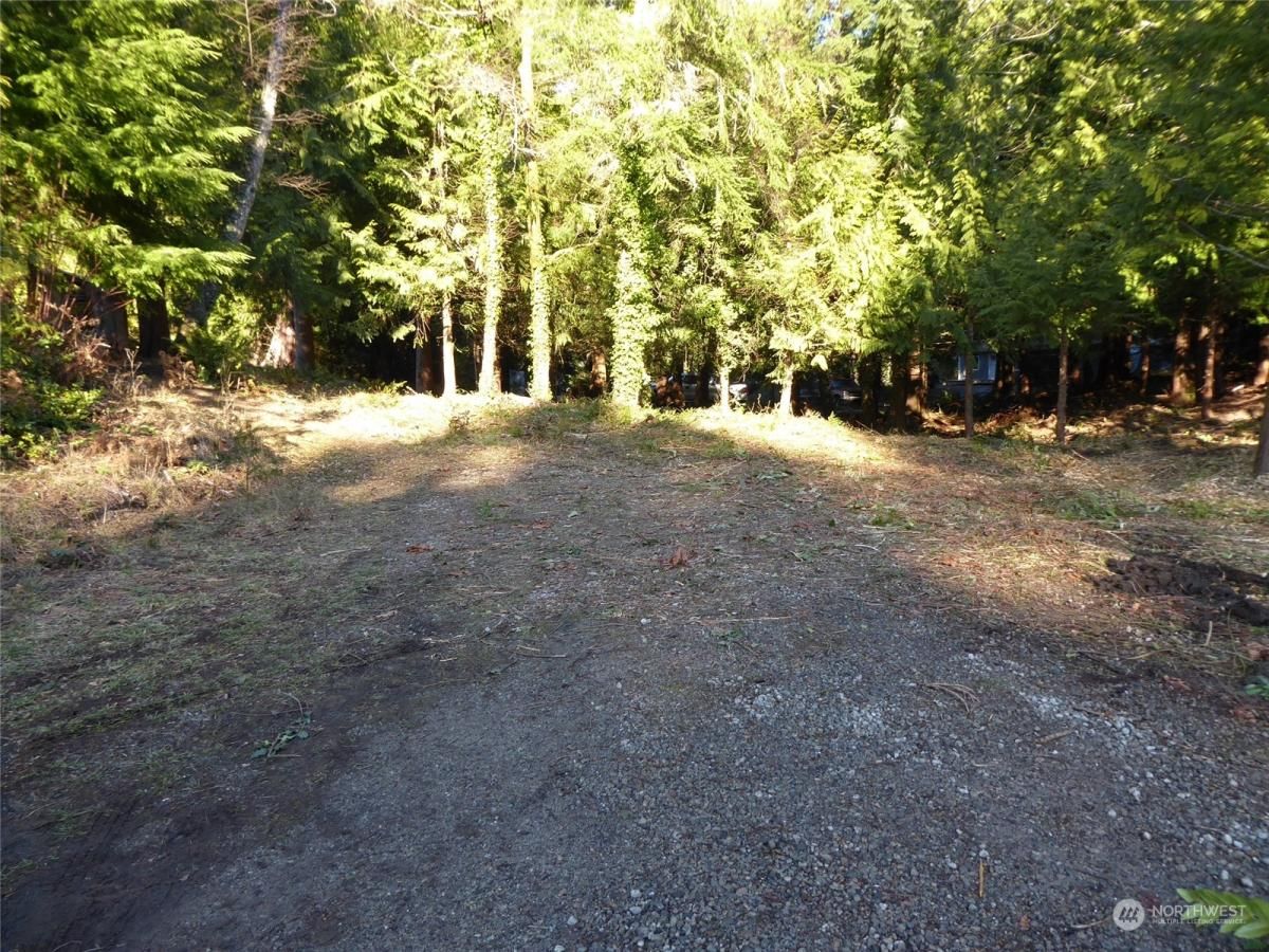 MLS #NWM2327026 img 0