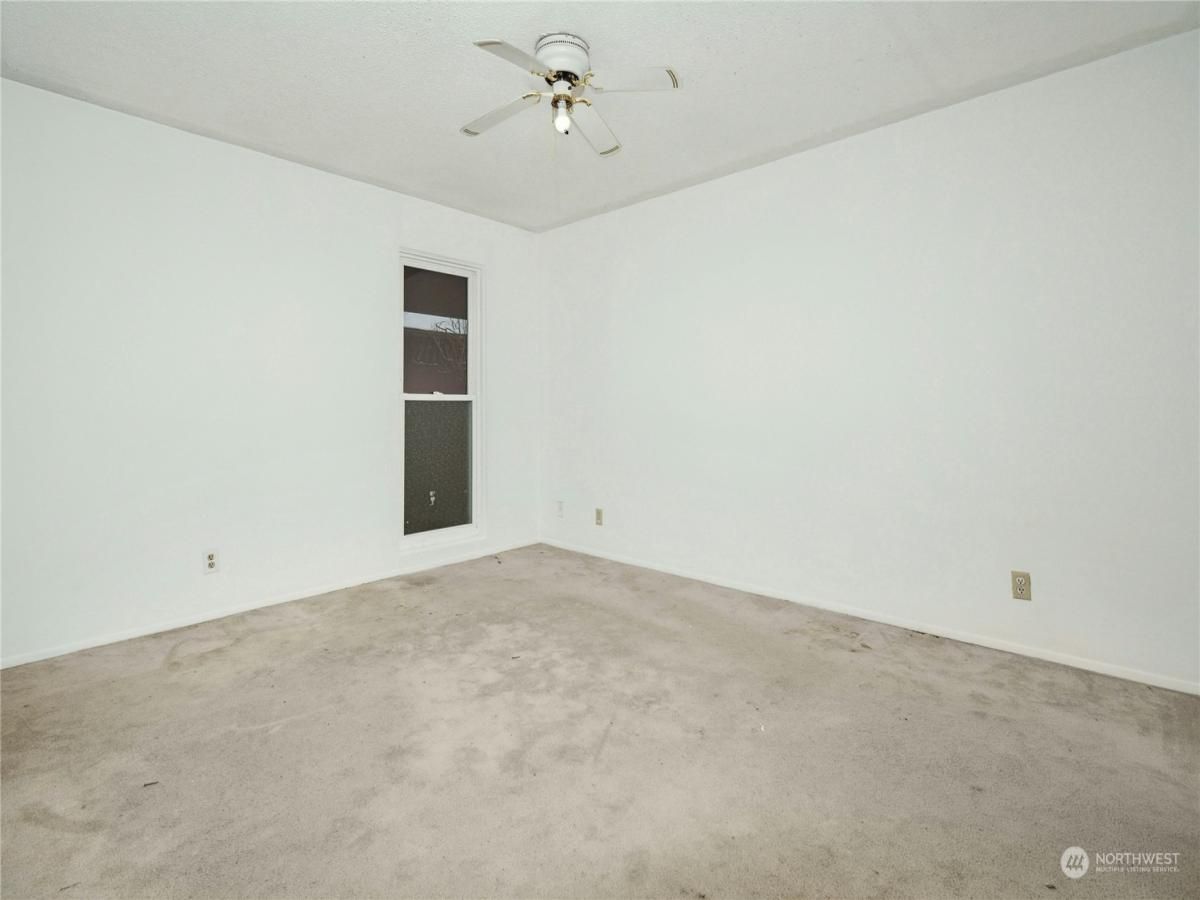 MLS #NWM2328274 img 0