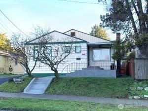 MLS #NWM2341583 img 0