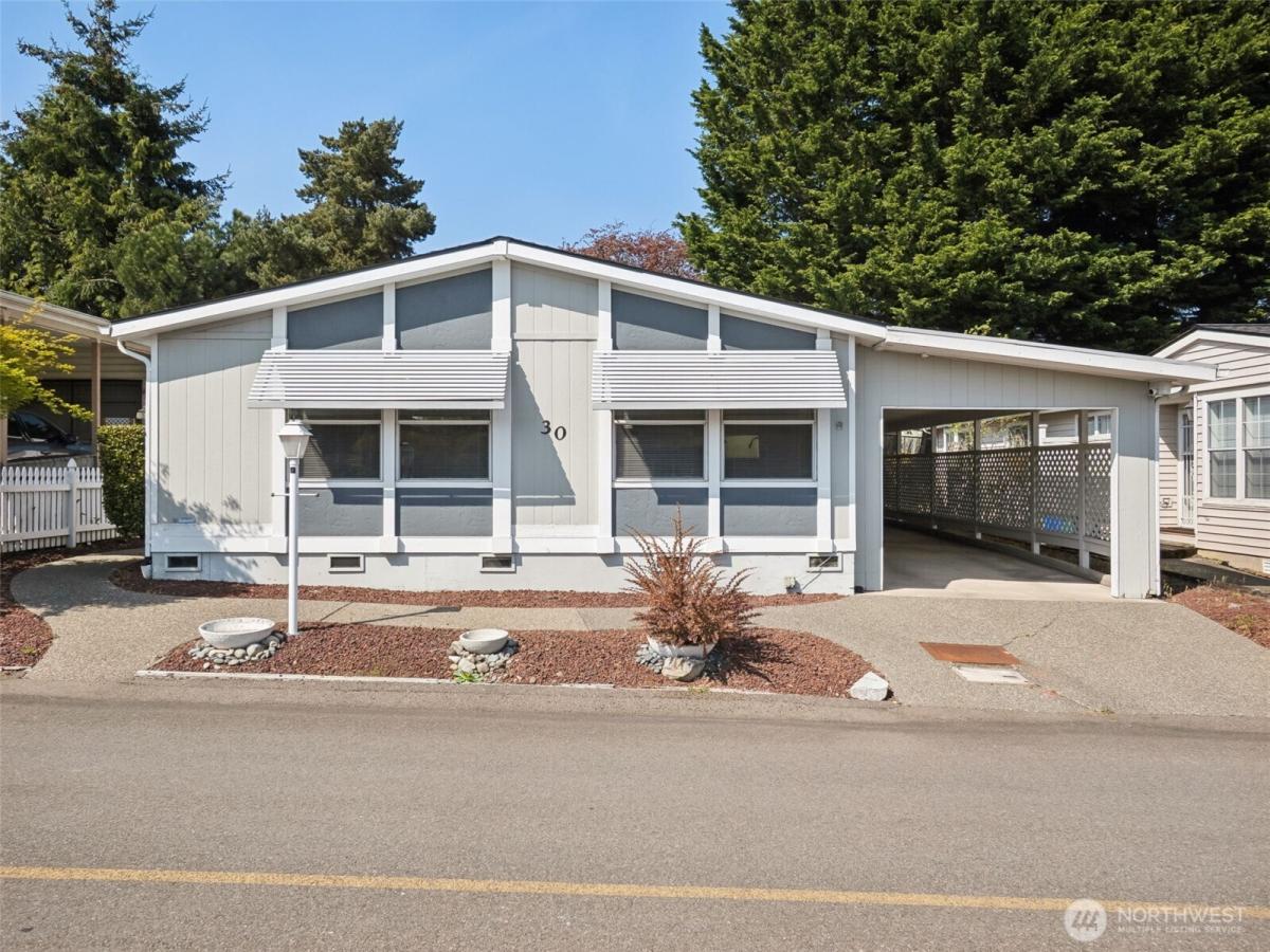 MLS #NWM2362668 img 0