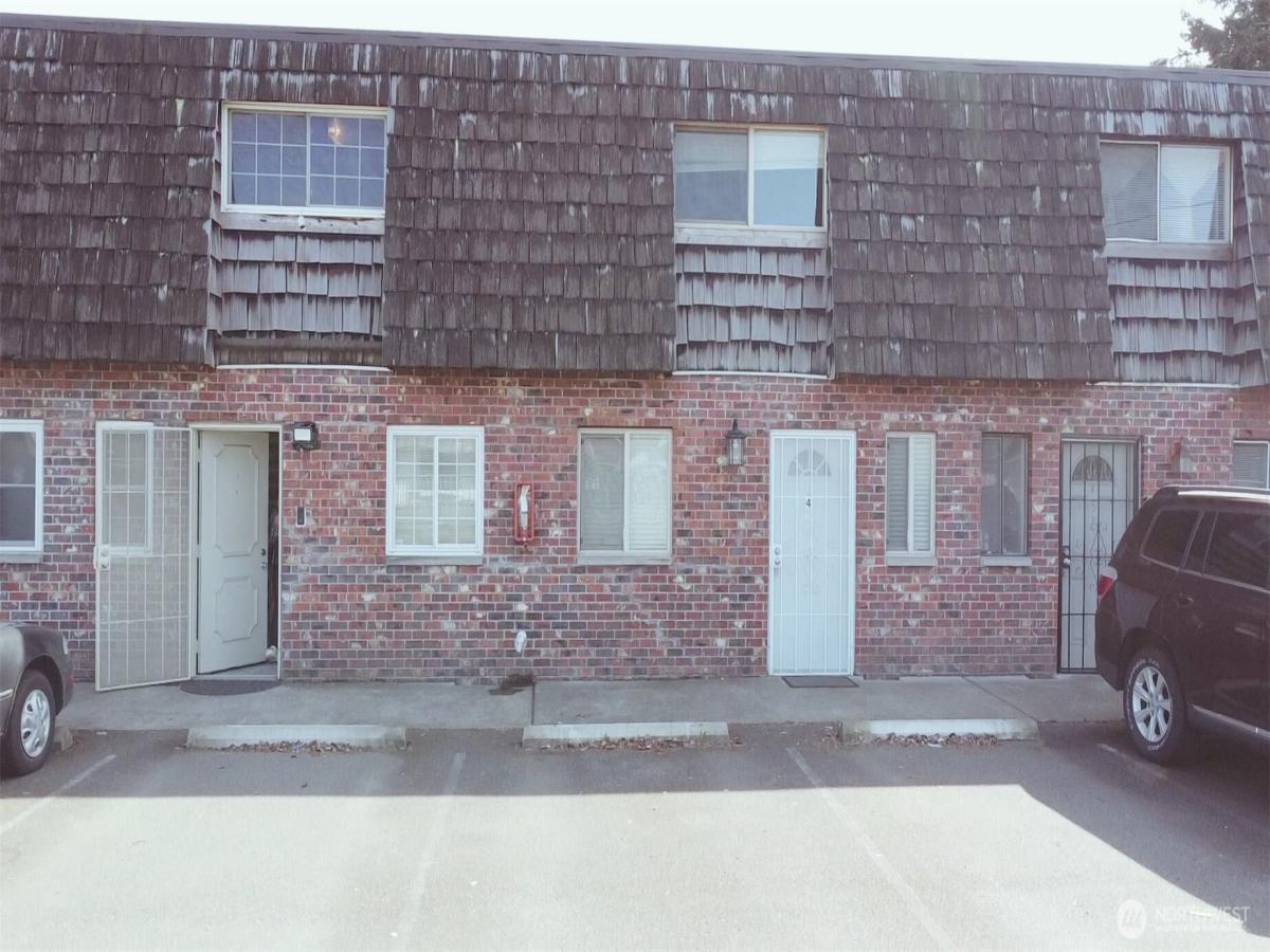 MLS #NWM2363131 img 0