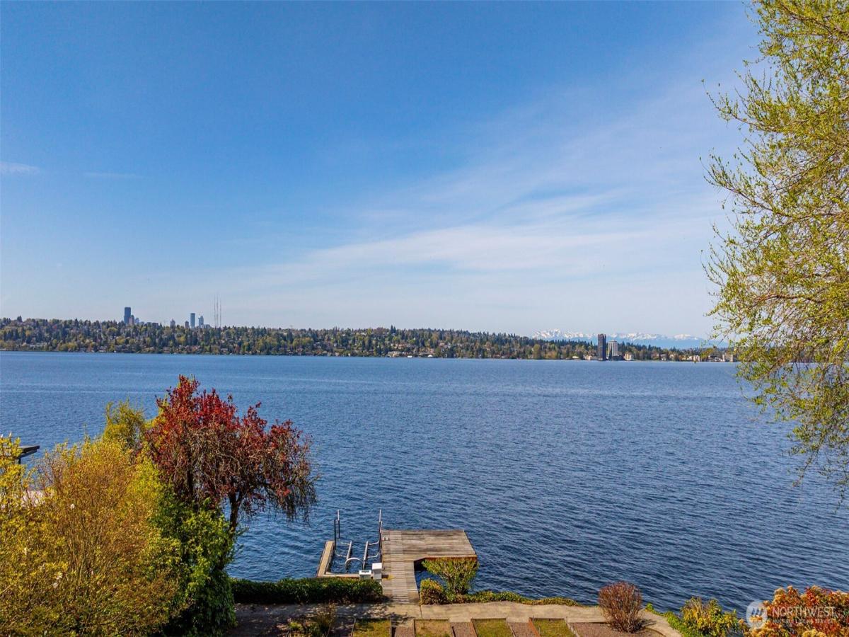 MLS #NWM2369270 img 0