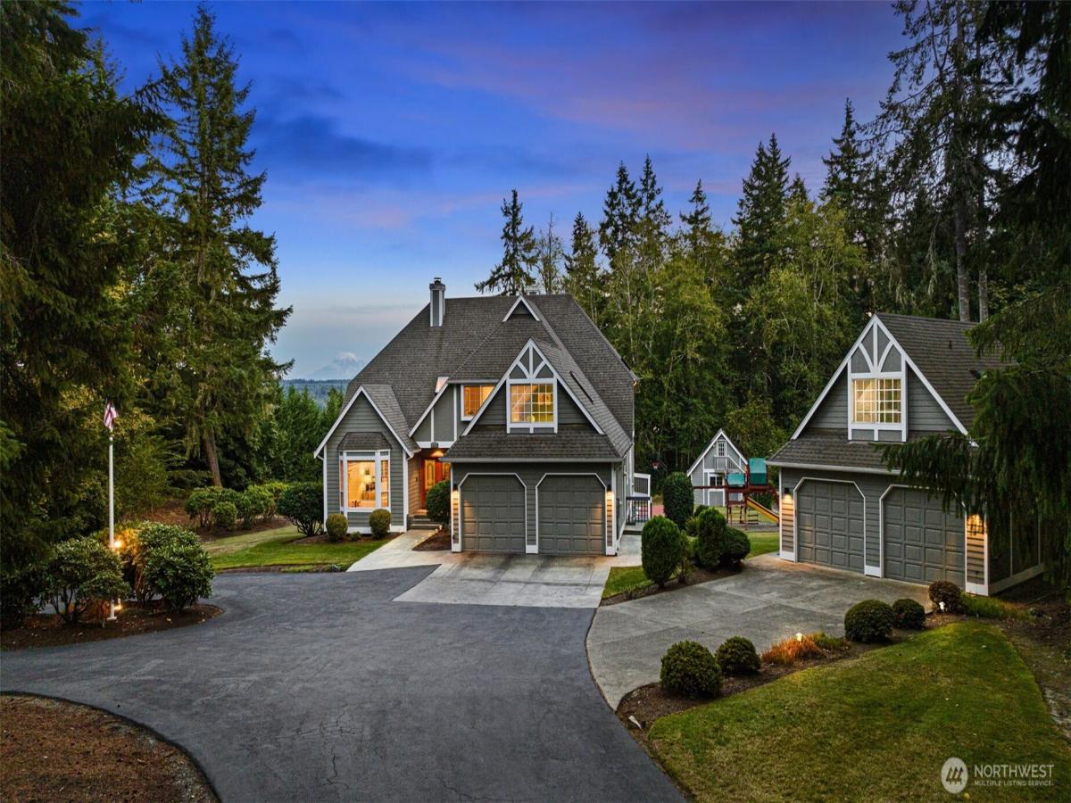 MLS #NWM2374291 img 0