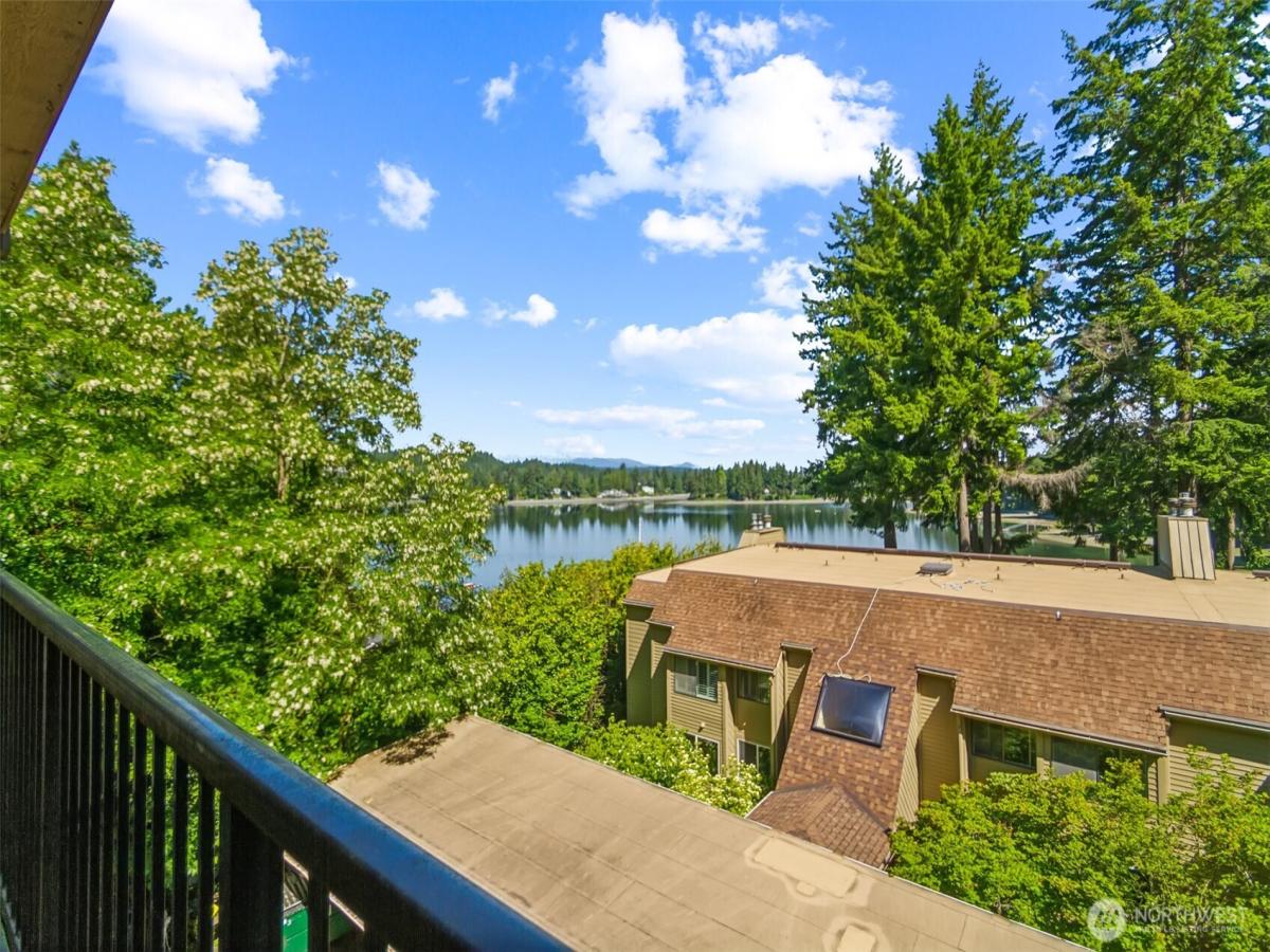 MLS #NWM2375871 img 0