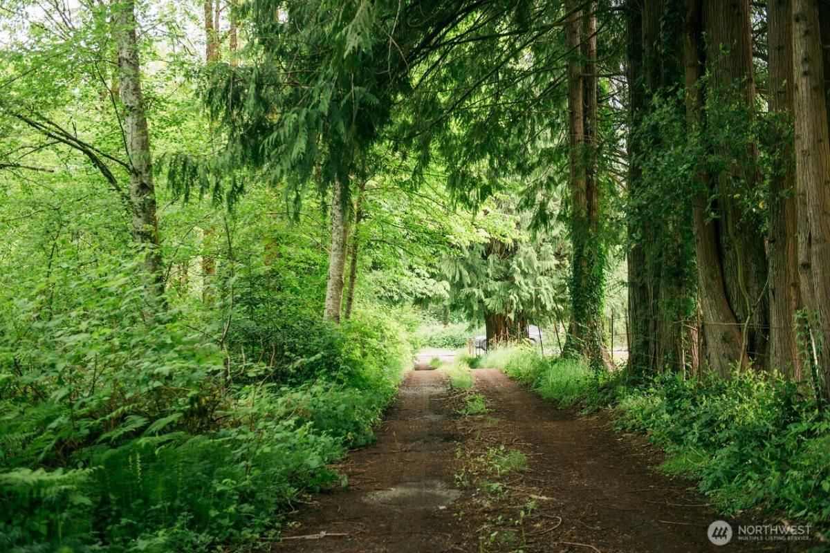 MLS #NWM2376886 img 0