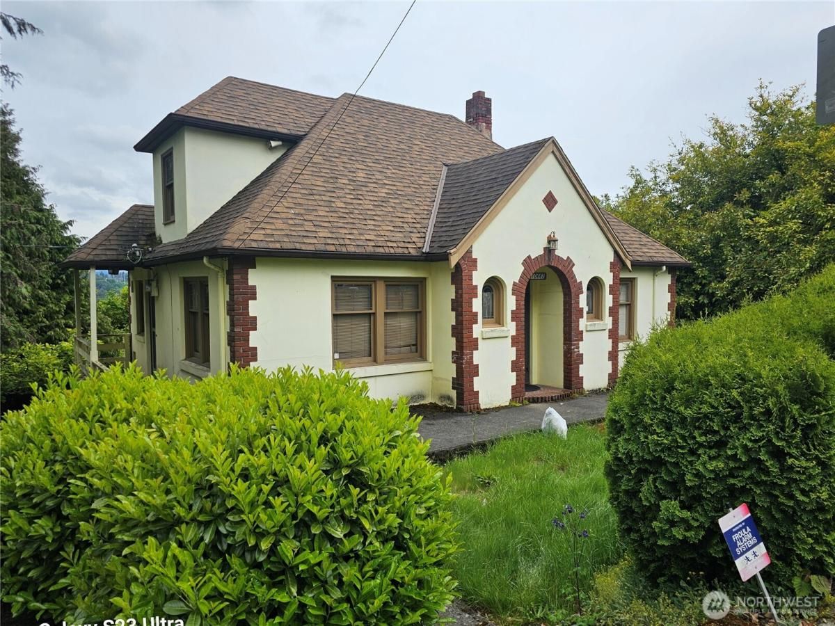 MLS #NWM2378657 img 0
