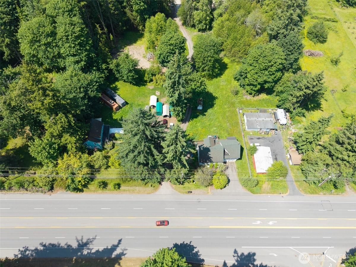 MLS #NWM2378816 img 0