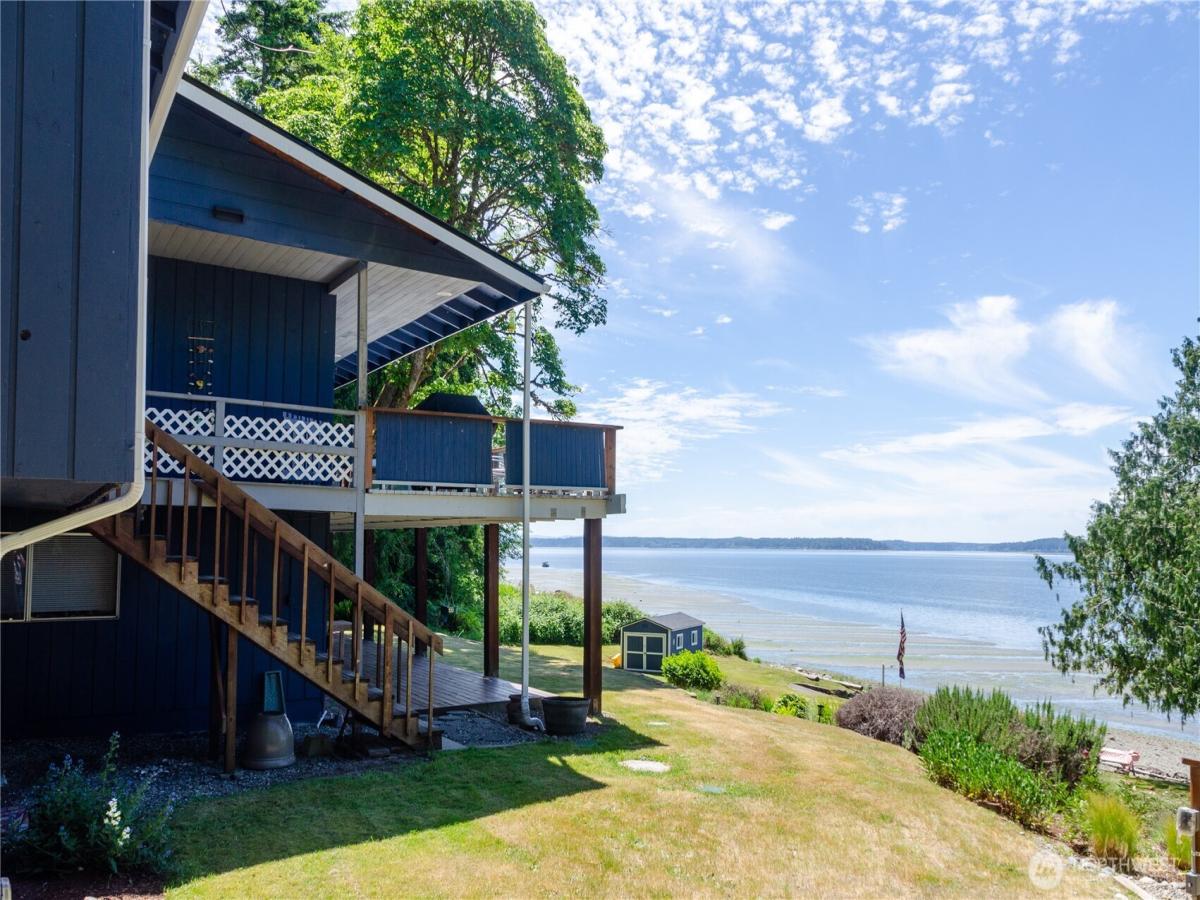 MLS #NWM2387023 img 0