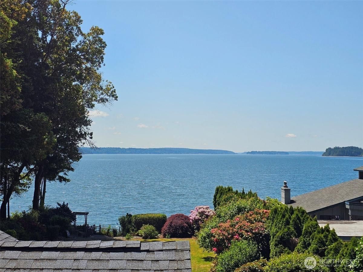 MLS #NWM2389467 img 0