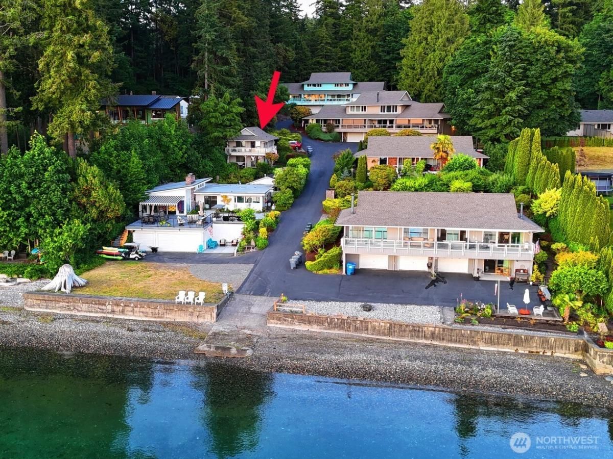 MLS #NWM2392270 img 0