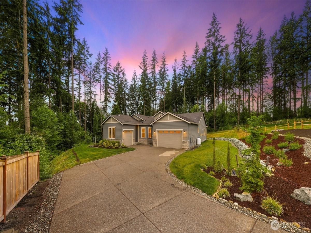 MLS #NWM2401346 img 0