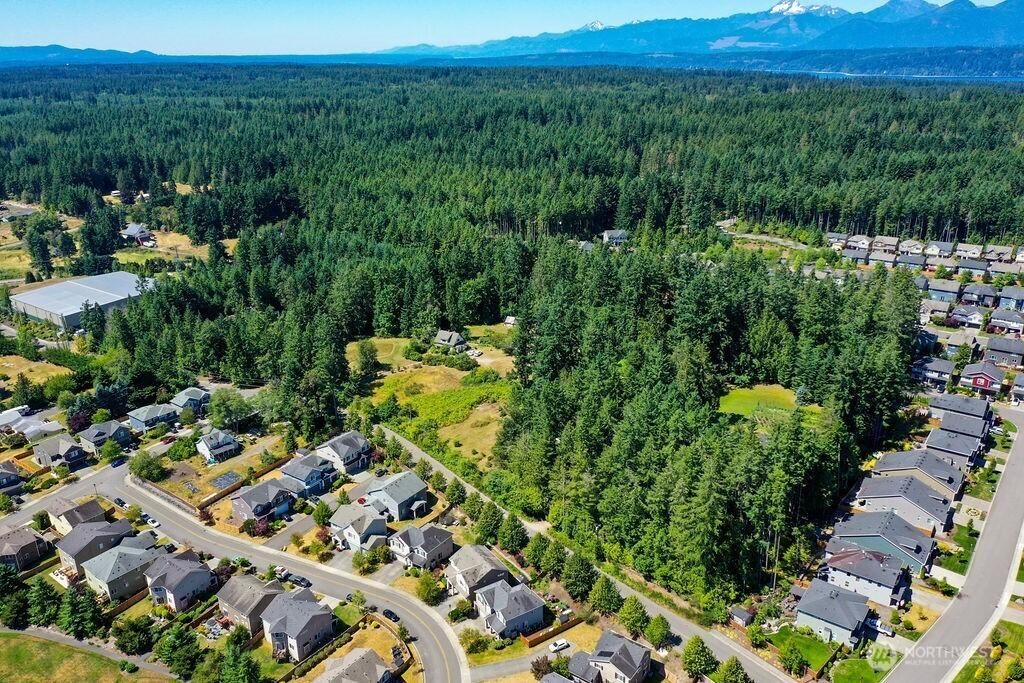 MLS #NWM2404049 img 0