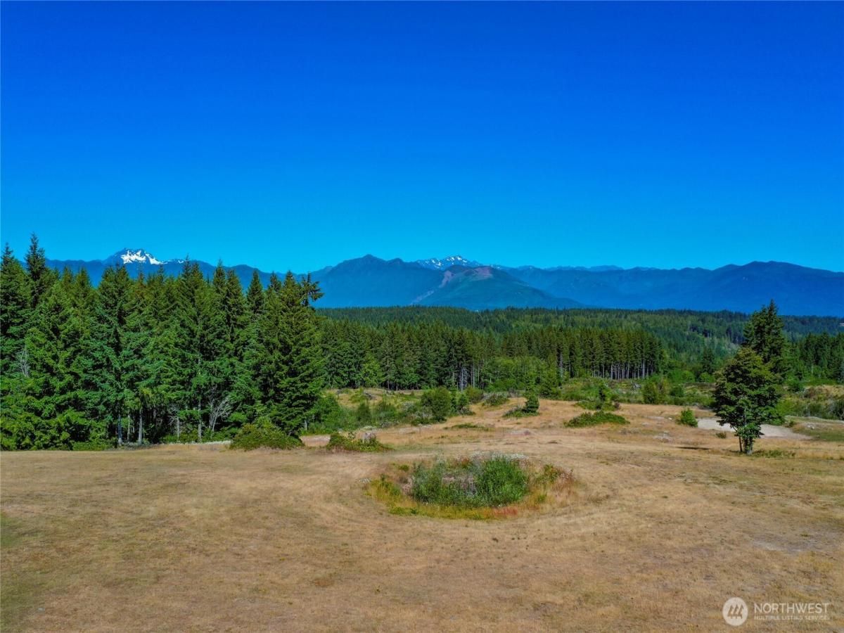 MLS #NWM2405167 img 0