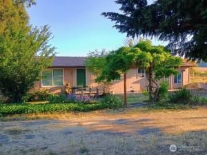 MLS #NWM2406704 img 0