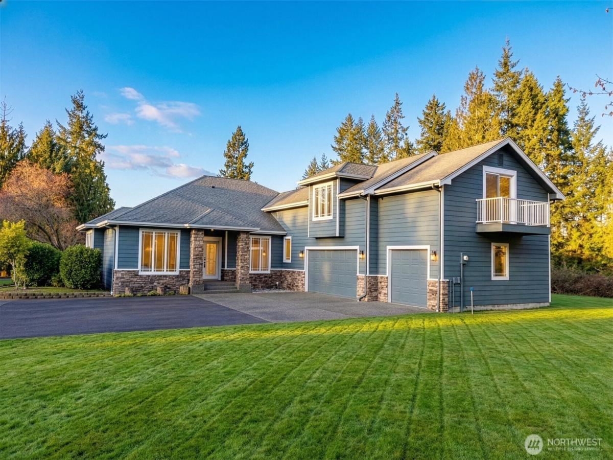 MLS #NWM2407300 img 0