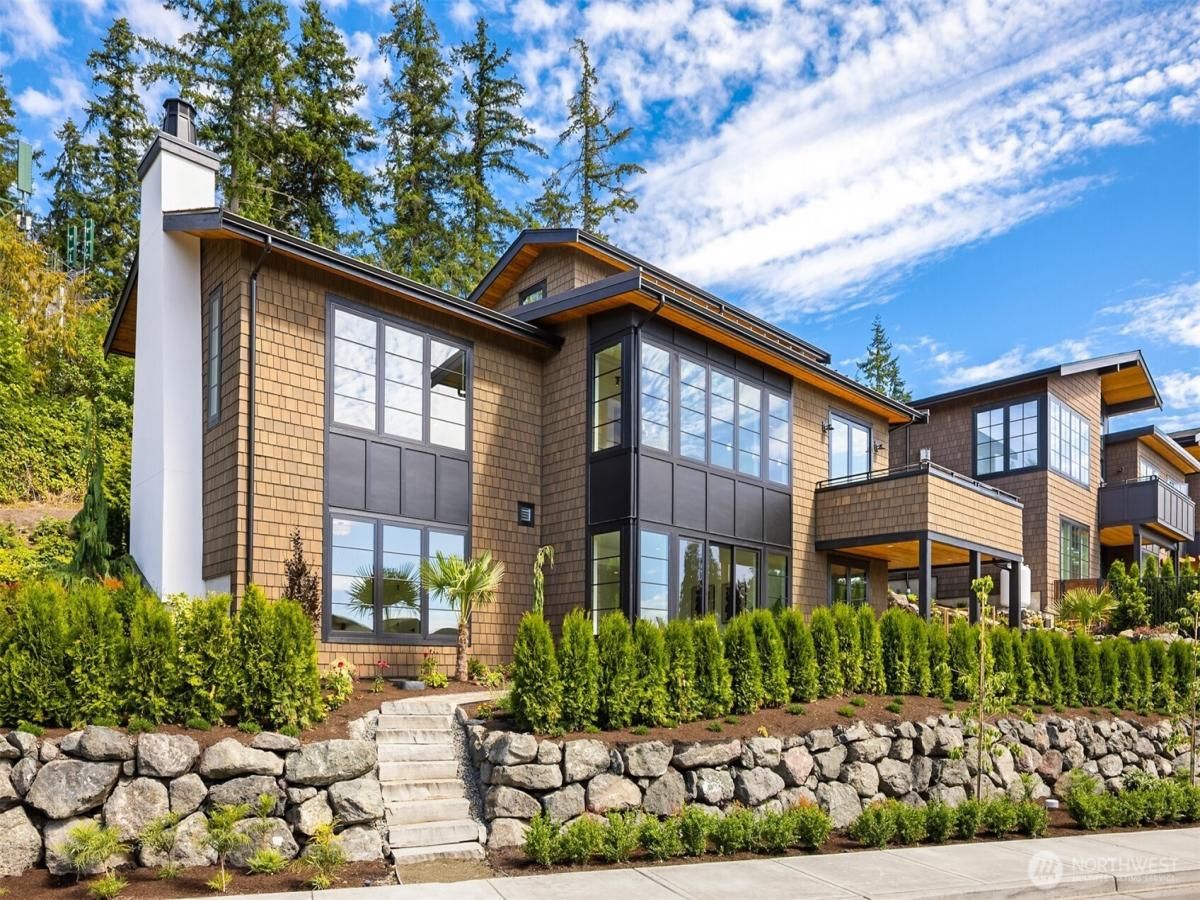 MLS #NWM2409056 img 0