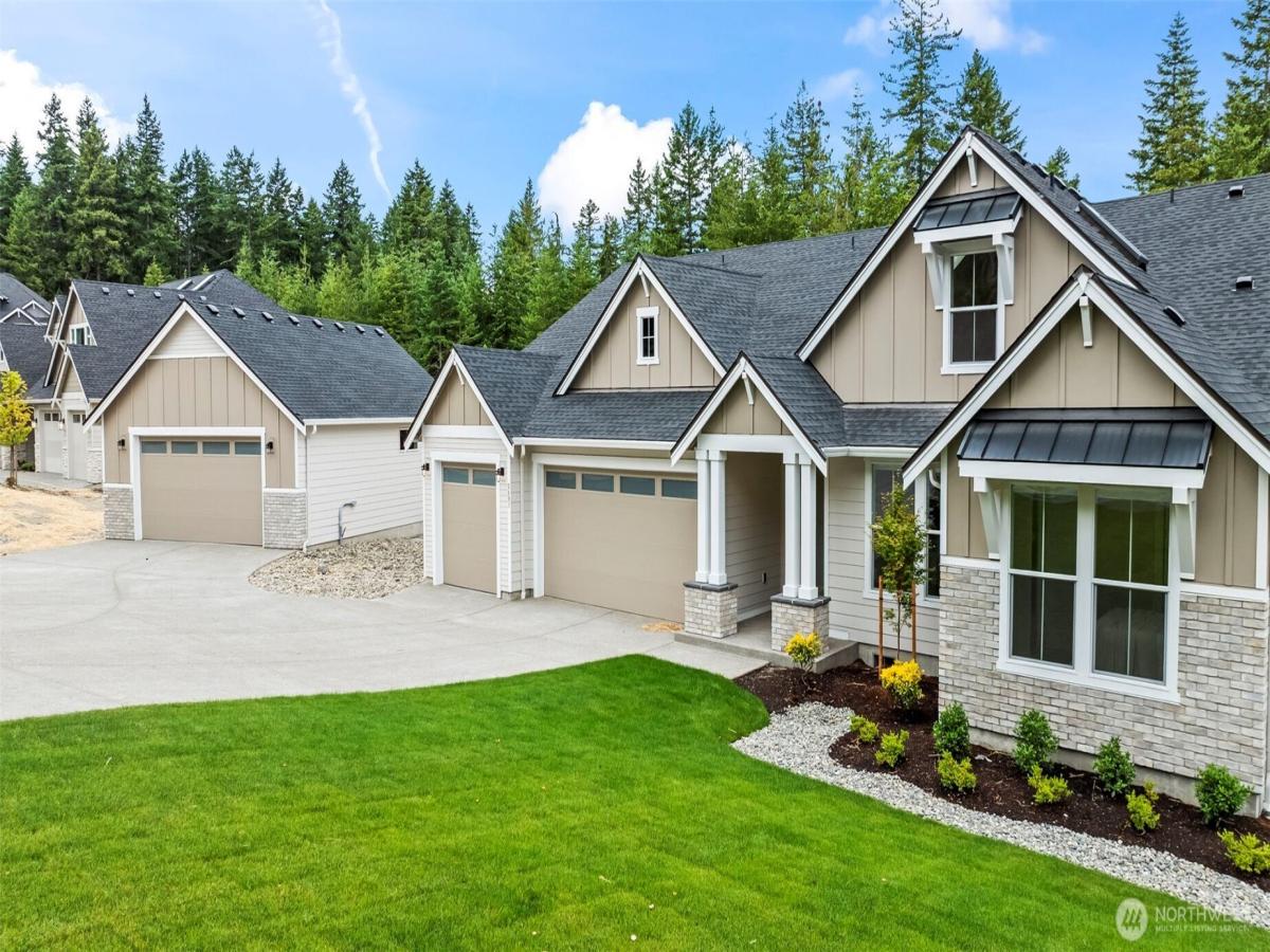 MLS #NWM2410176 img 0