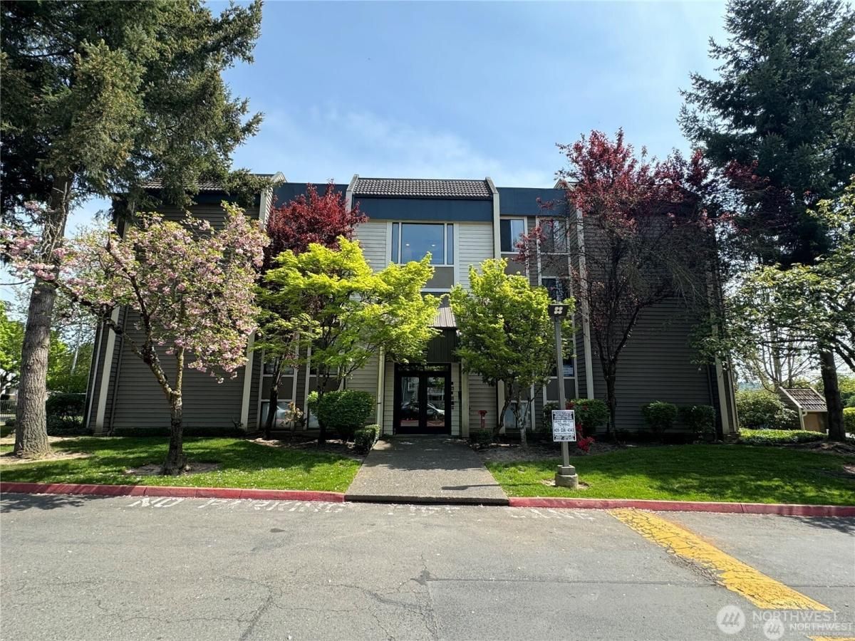 MLS #NWM2415624 img 0