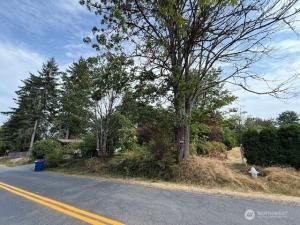 MLS #NWM2417130 img 0