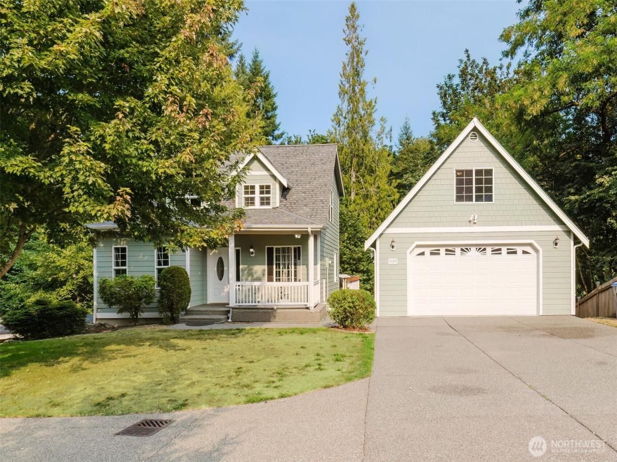 MLS #NWM2421881 img 0