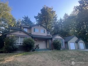 MLS #NWM2424372 img 0