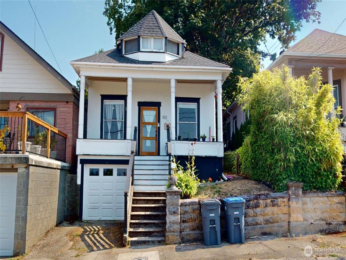 MLS #NWM2426243 img 0