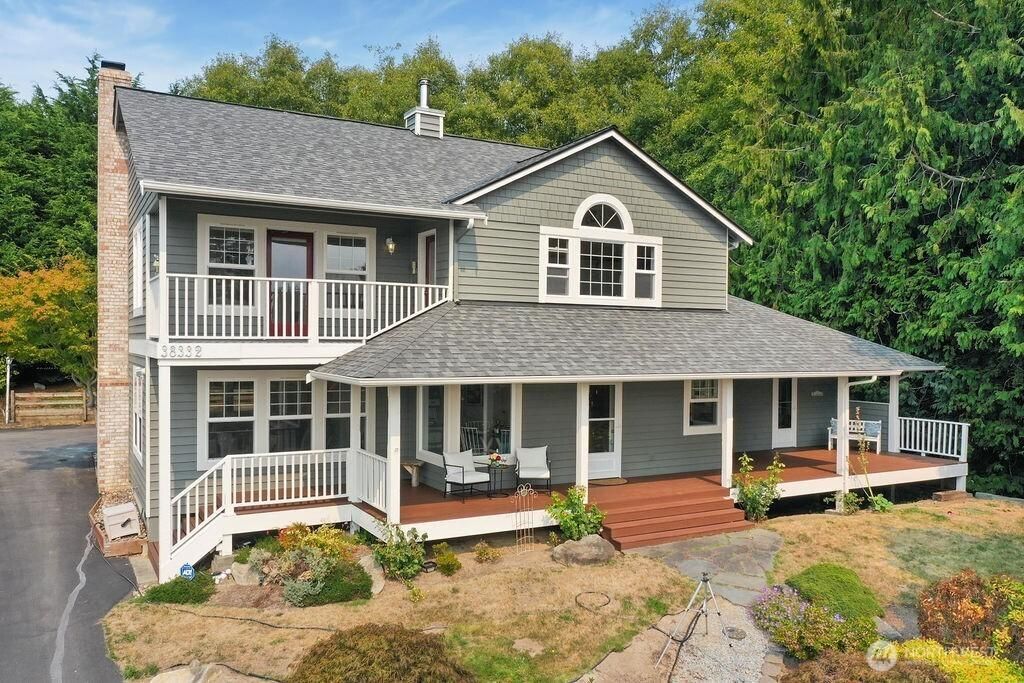 MLS #NWM2427705 img 0