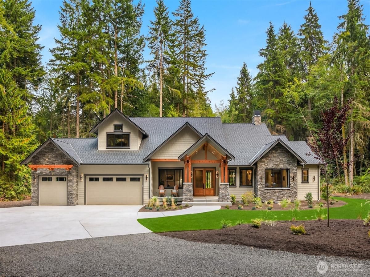 MLS #NWM2430412 img 0