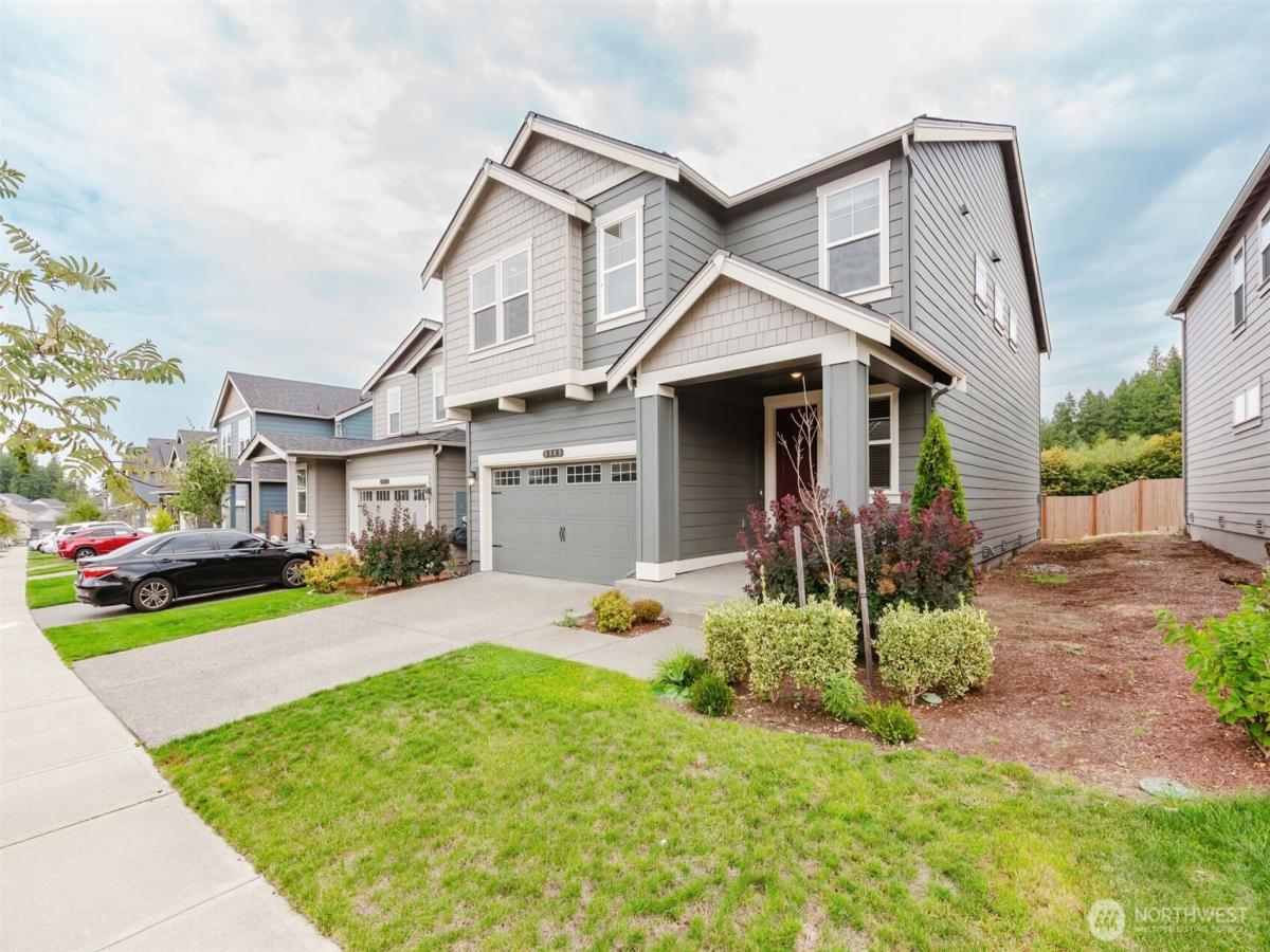 MLS #NWM2430738 img 0