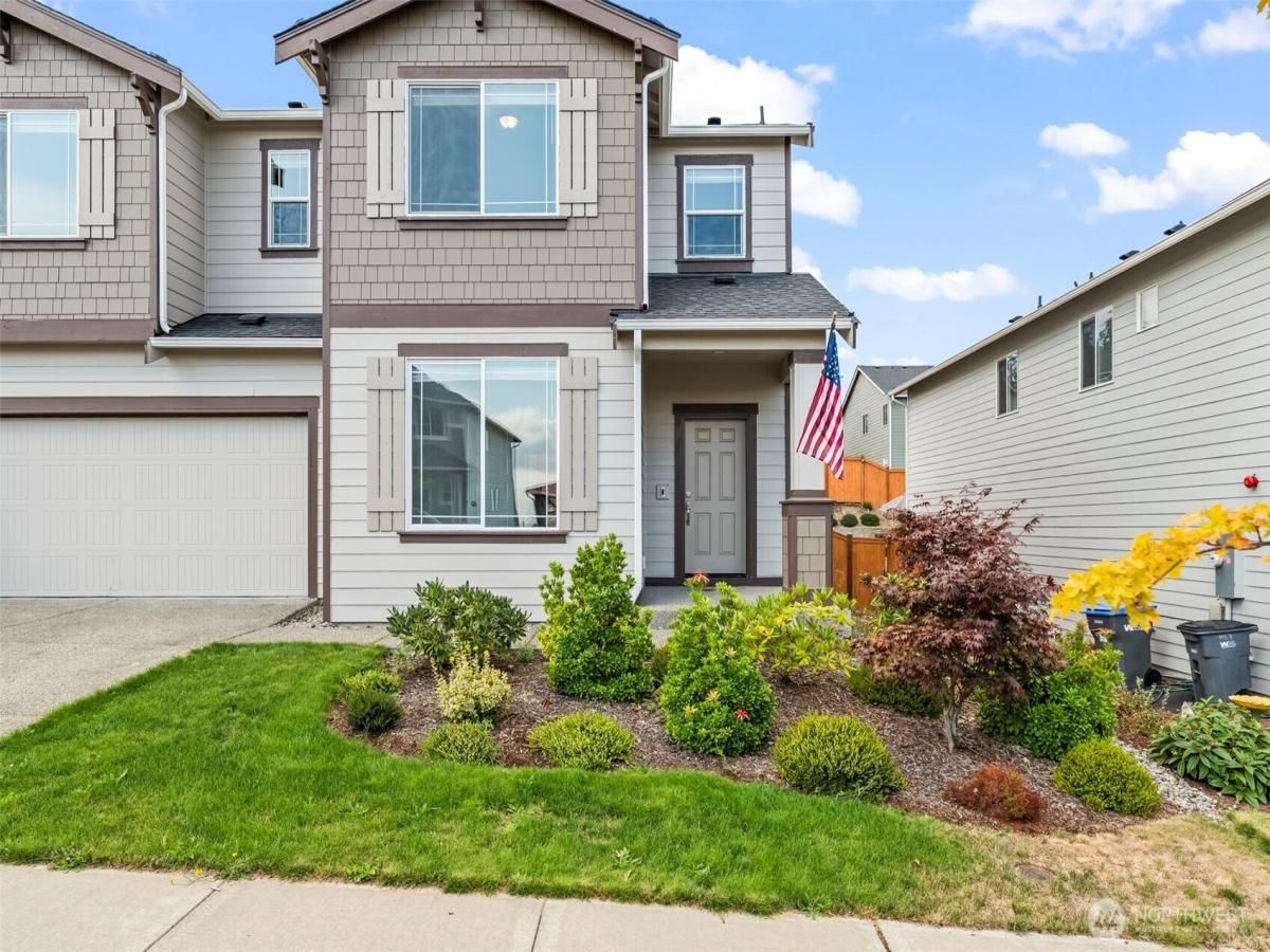 MLS #NWM2431137 img 0