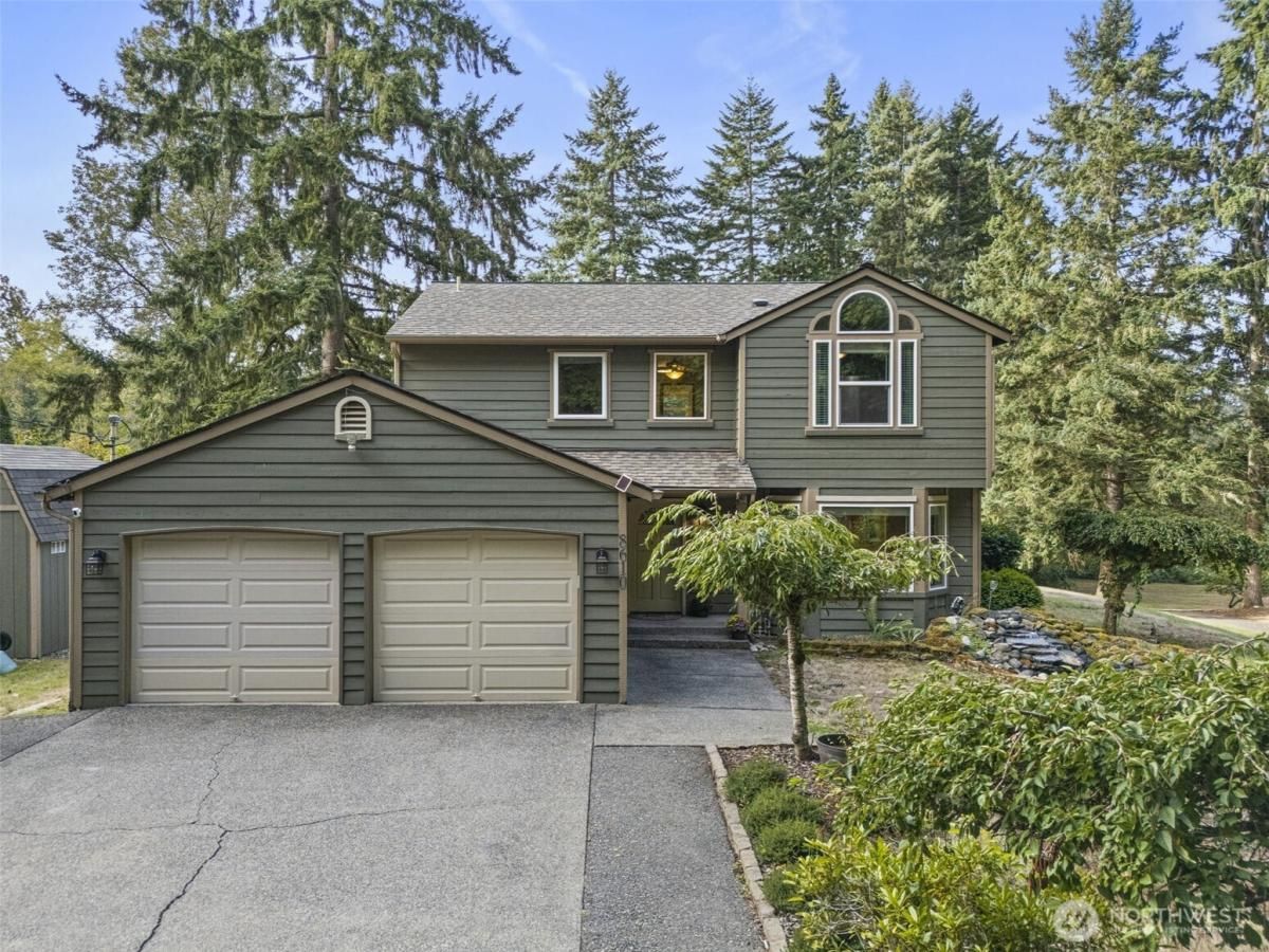 MLS #NWM2432869 img 0