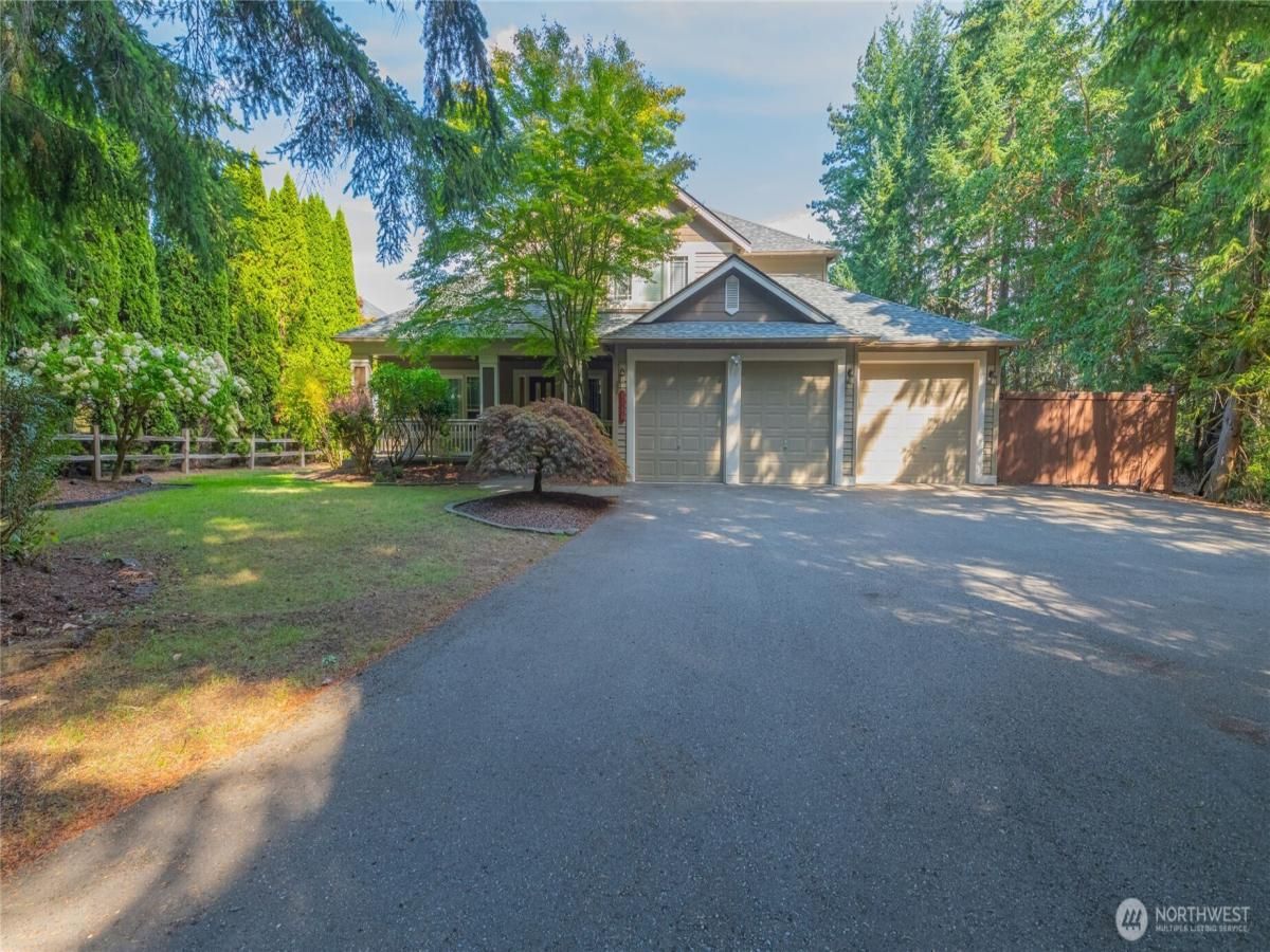 MLS #NWM2433398 img 0