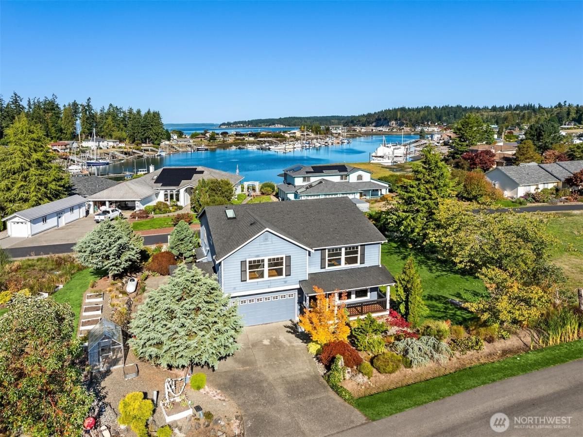 MLS #NWM2435569 img 0