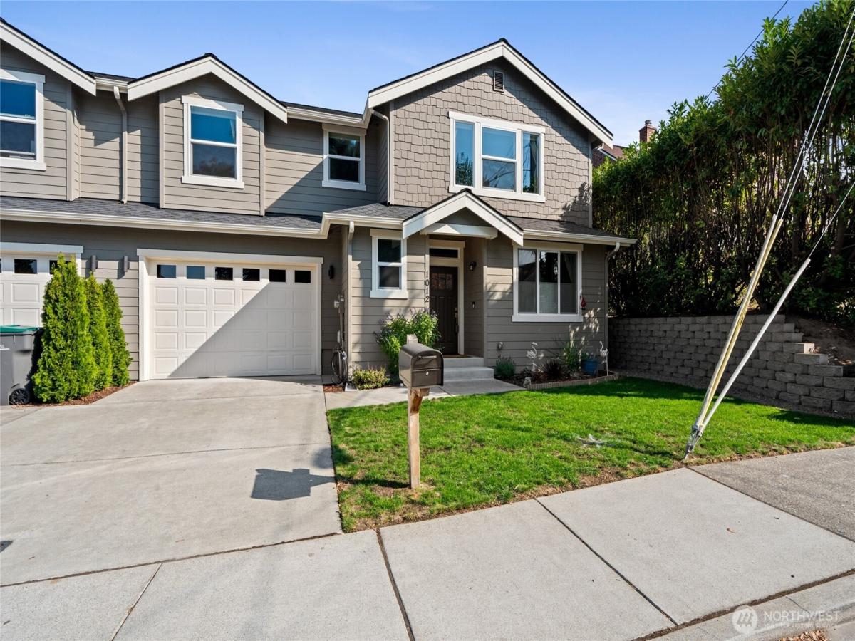 MLS #NWM2435867 img 0