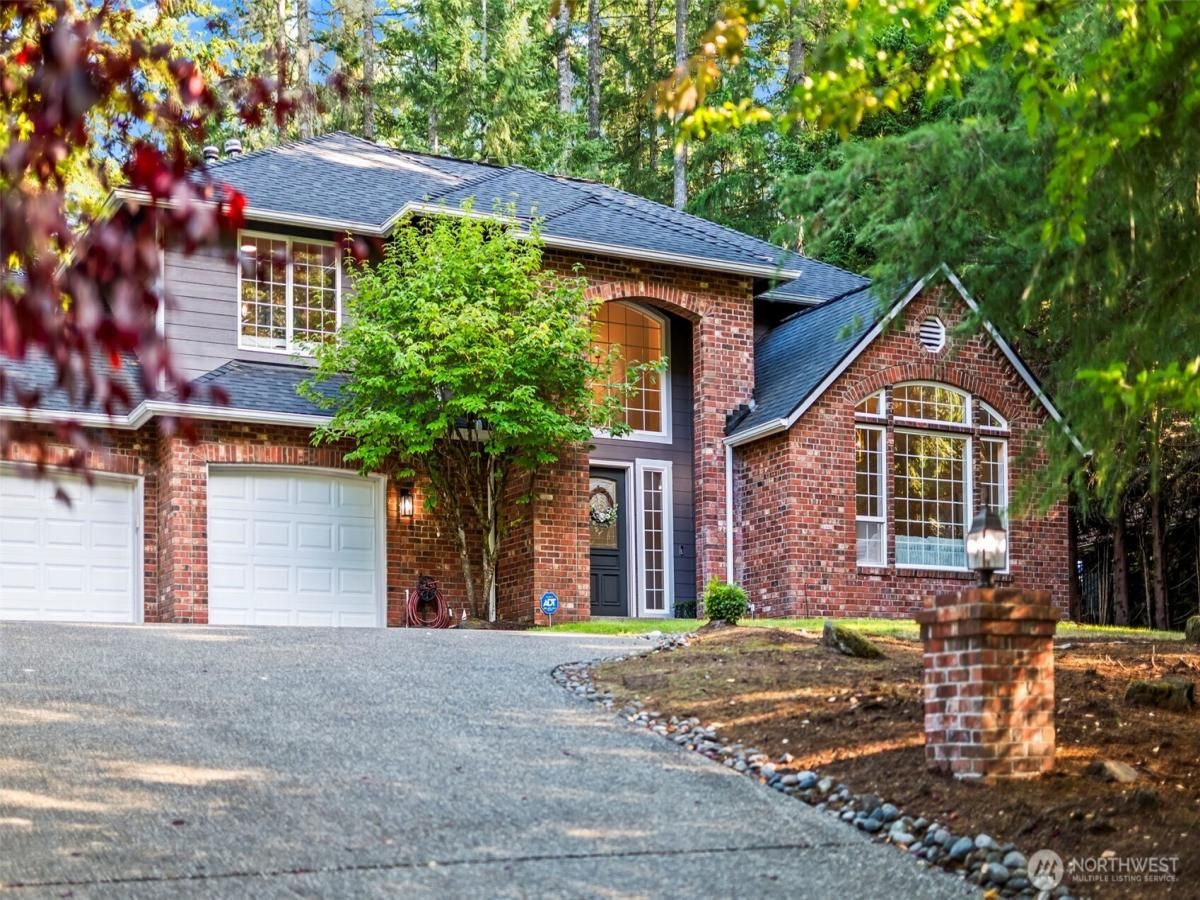 MLS #NWM2436545 img 0