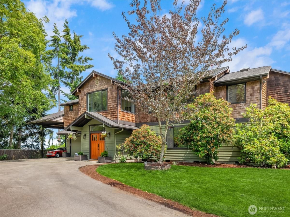 MLS #NWM2440314 img 0