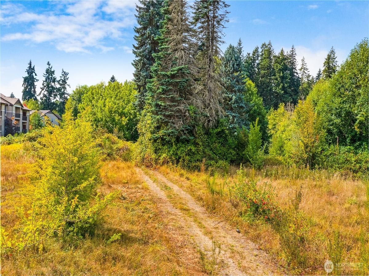 MLS #NWM2442946 img 0