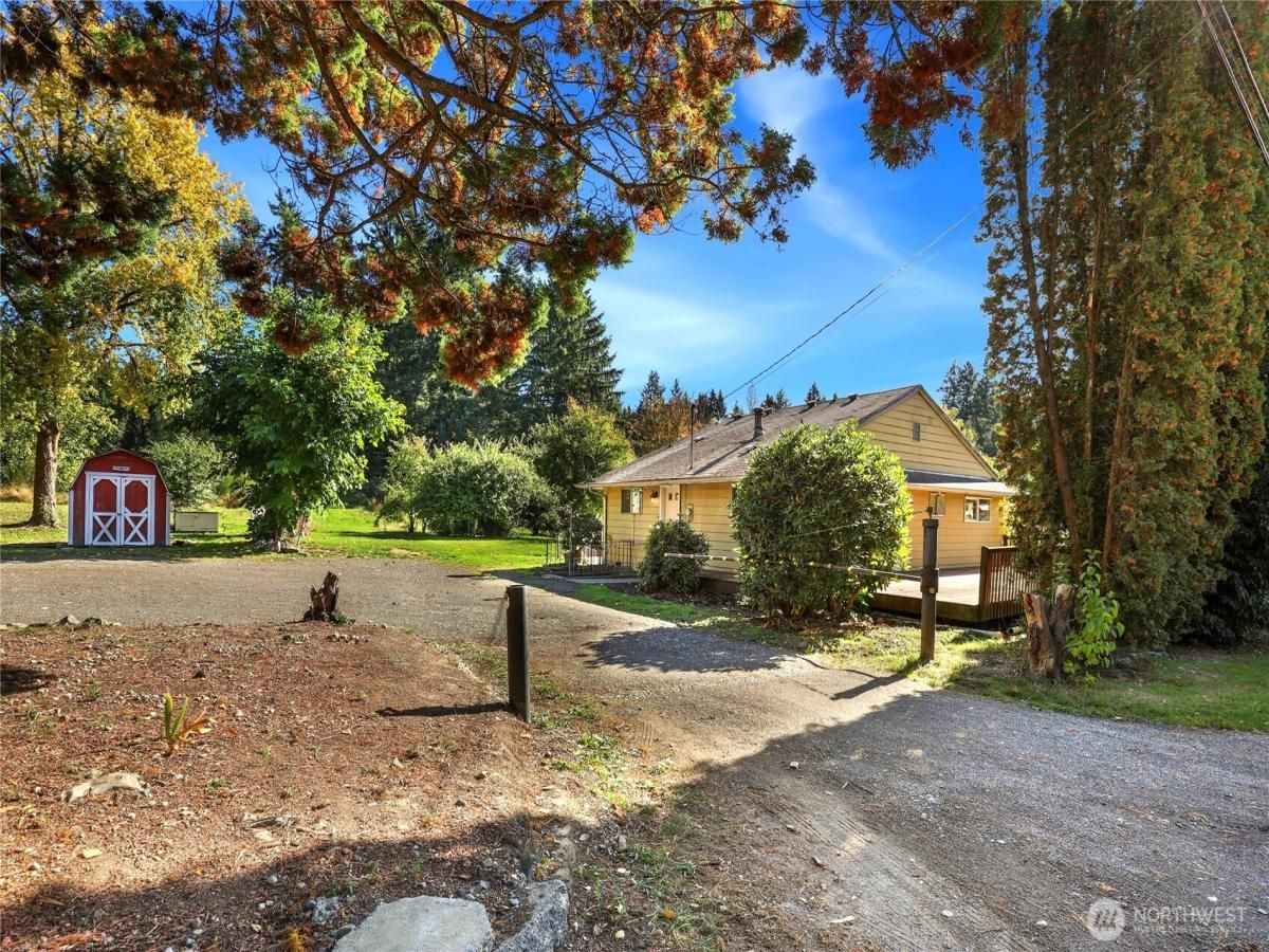 MLS #NWM2444632 img 0