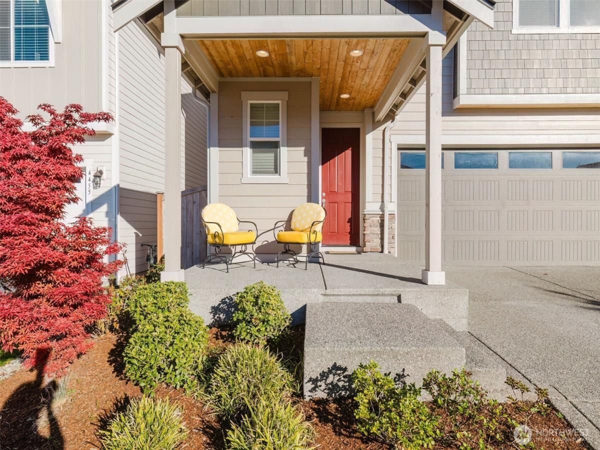 MLS #NWM2444789 img 0