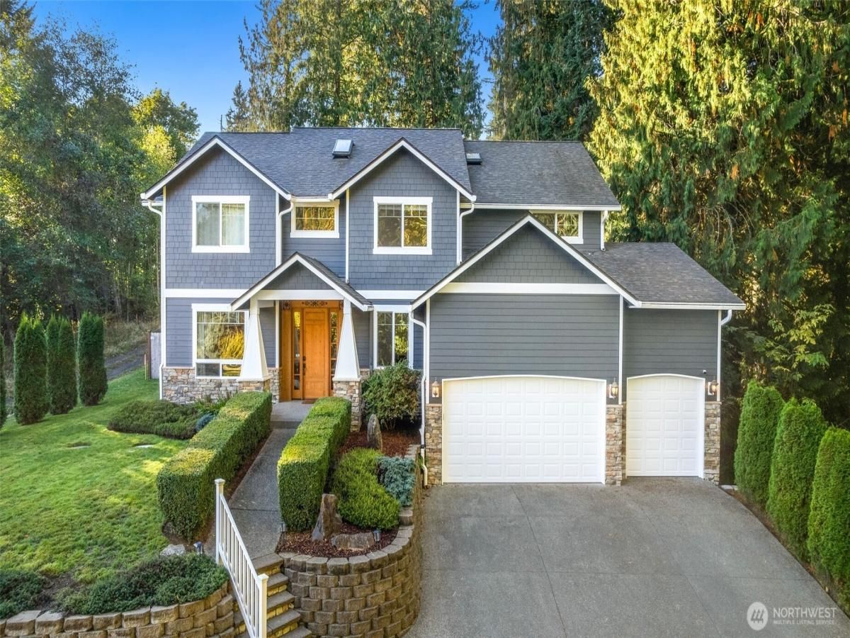 MLS #NWM2444860 img 0