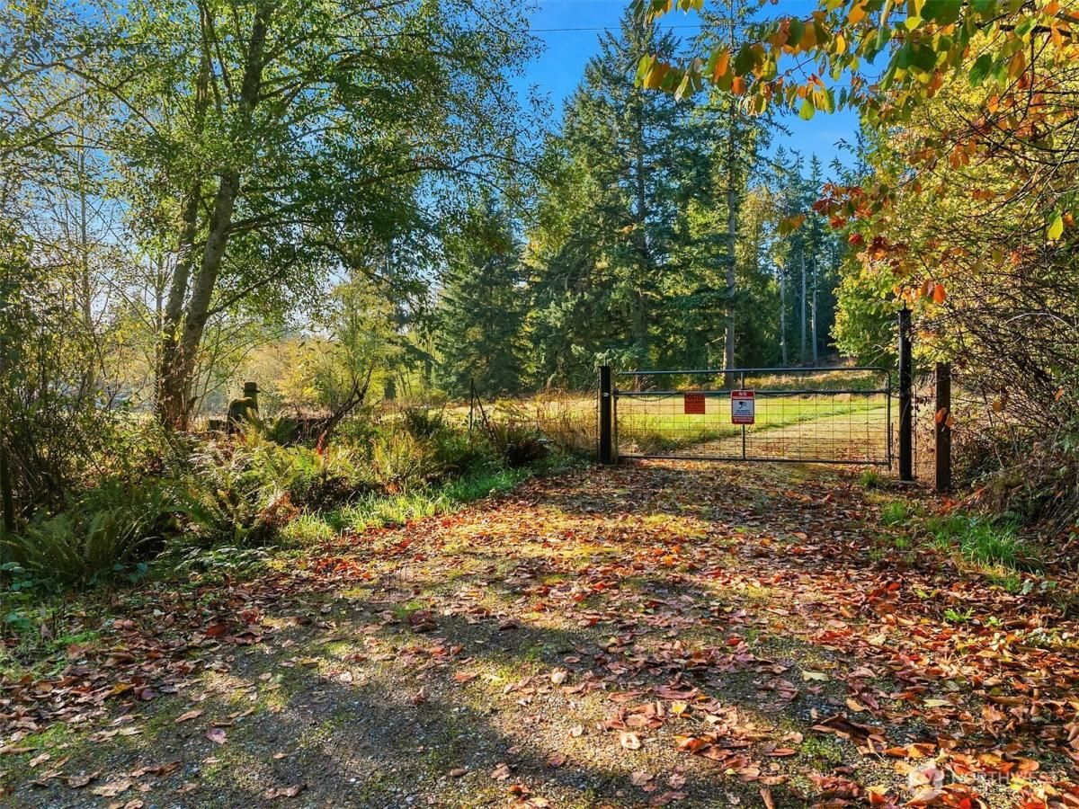 MLS #NWM2446451 img 0