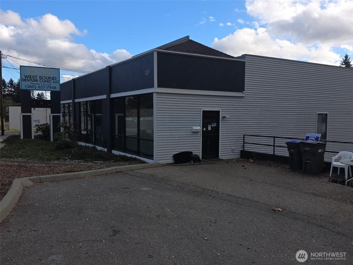 MLS #NWM2446821 img 0